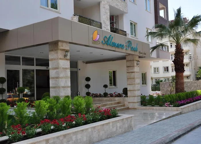 阿美拉公园公寓式酒店 阿拉尼亚