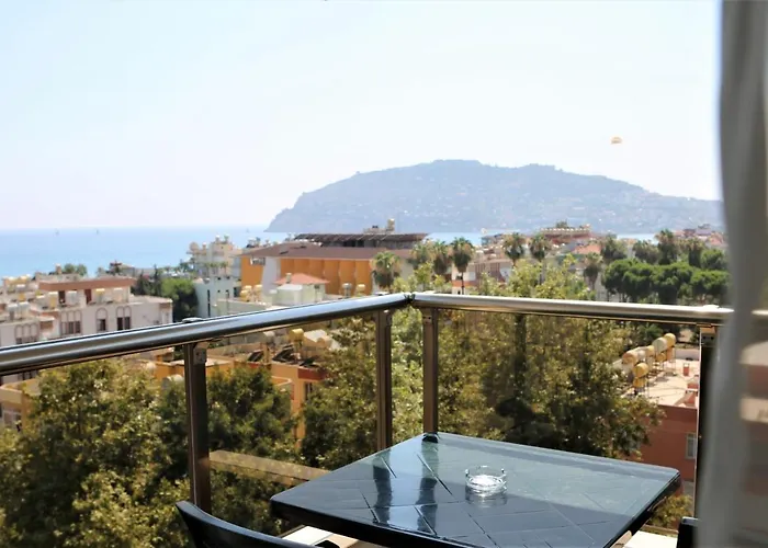 阿美拉公园公寓式酒店 4*