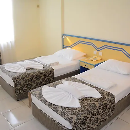 Lejlighedshotel Almera Park 4*