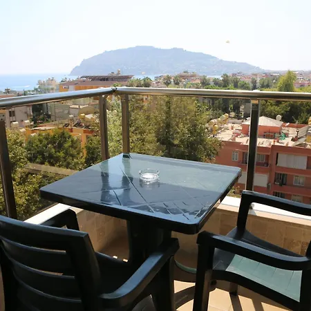 Lejlighedshotel Almera Park