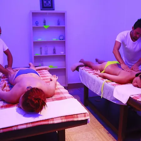 Lejlighedshotel Almera Park 4*