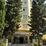 Апарт-готель Almera Park