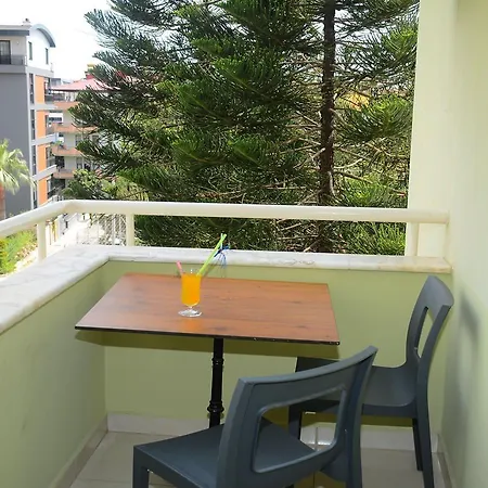 Apart Otel Almera Park 4*