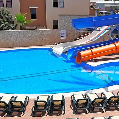 Almera Park Aparthotel 4*