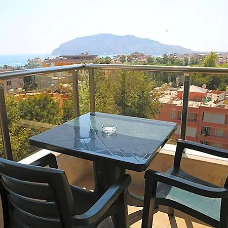 Aparthotel Almera Park 4*