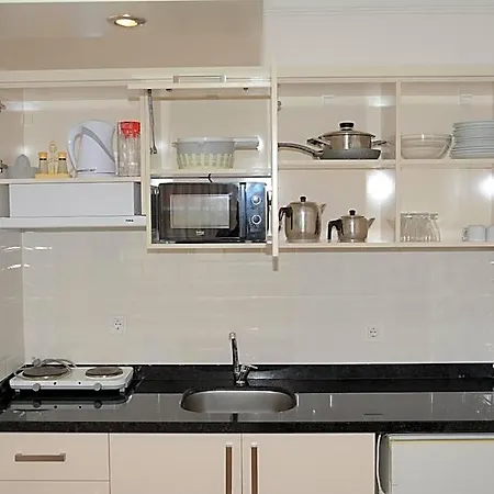 Almera Park Aparthotel 4*