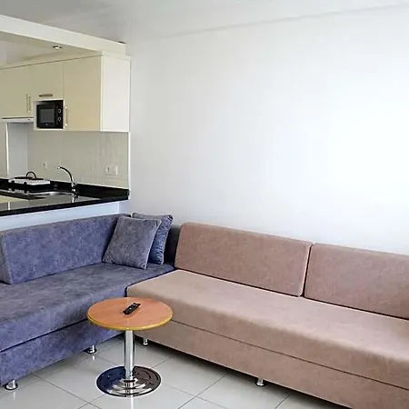 Almera Park 4*