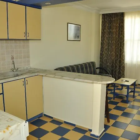 Apartmanhotel Almera Park