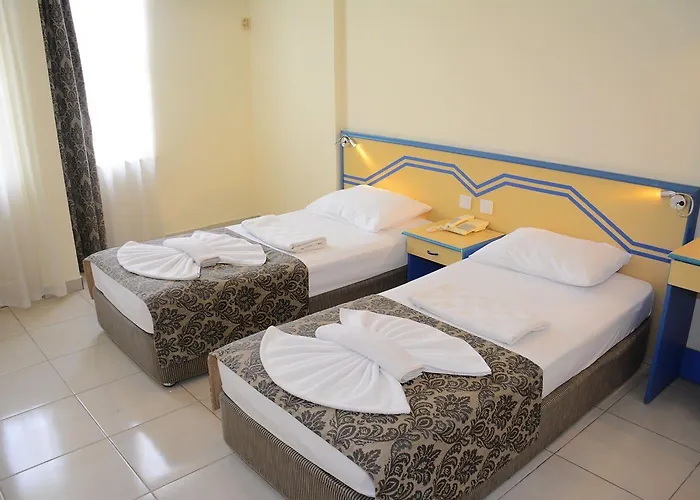 Aparthotel Almera Park 4*