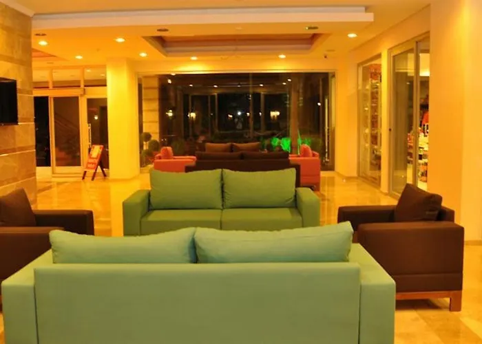 Aparthotel Almera Park