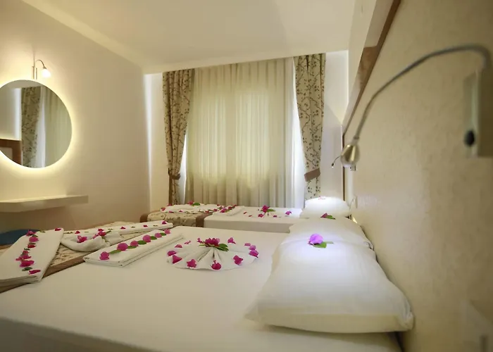 Almera Park Аланія