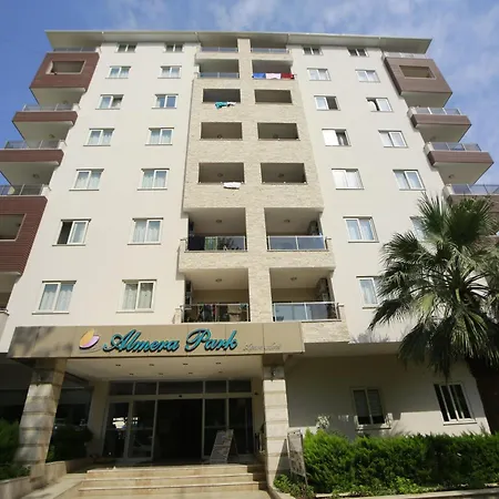 Aparthotel Almera Park