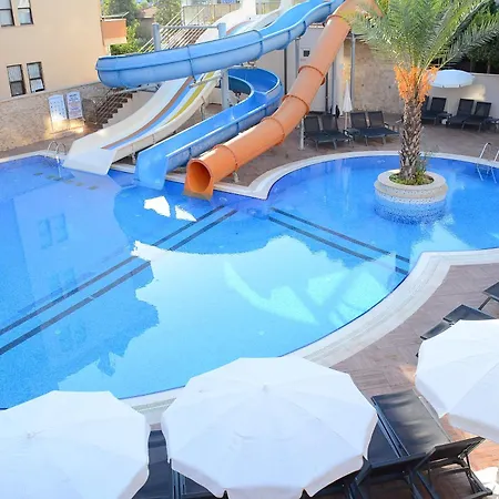 Almera Park 4* 阿拉尼亚