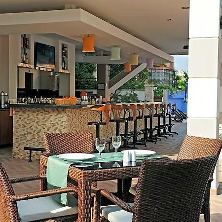 Almera Park 3* 알란야