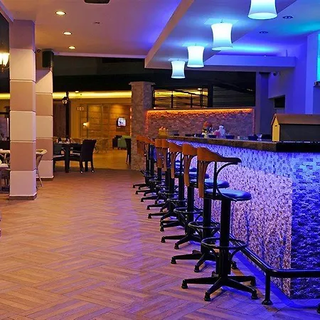 公寓式酒店 Almera Park 4*