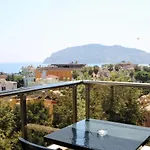 Almera Park 4*